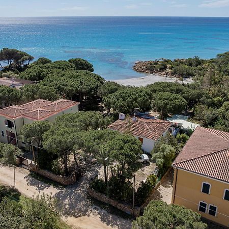 Casa Donatella, In Riva Al Mare! Villa Cala Liberotto Exterior photo