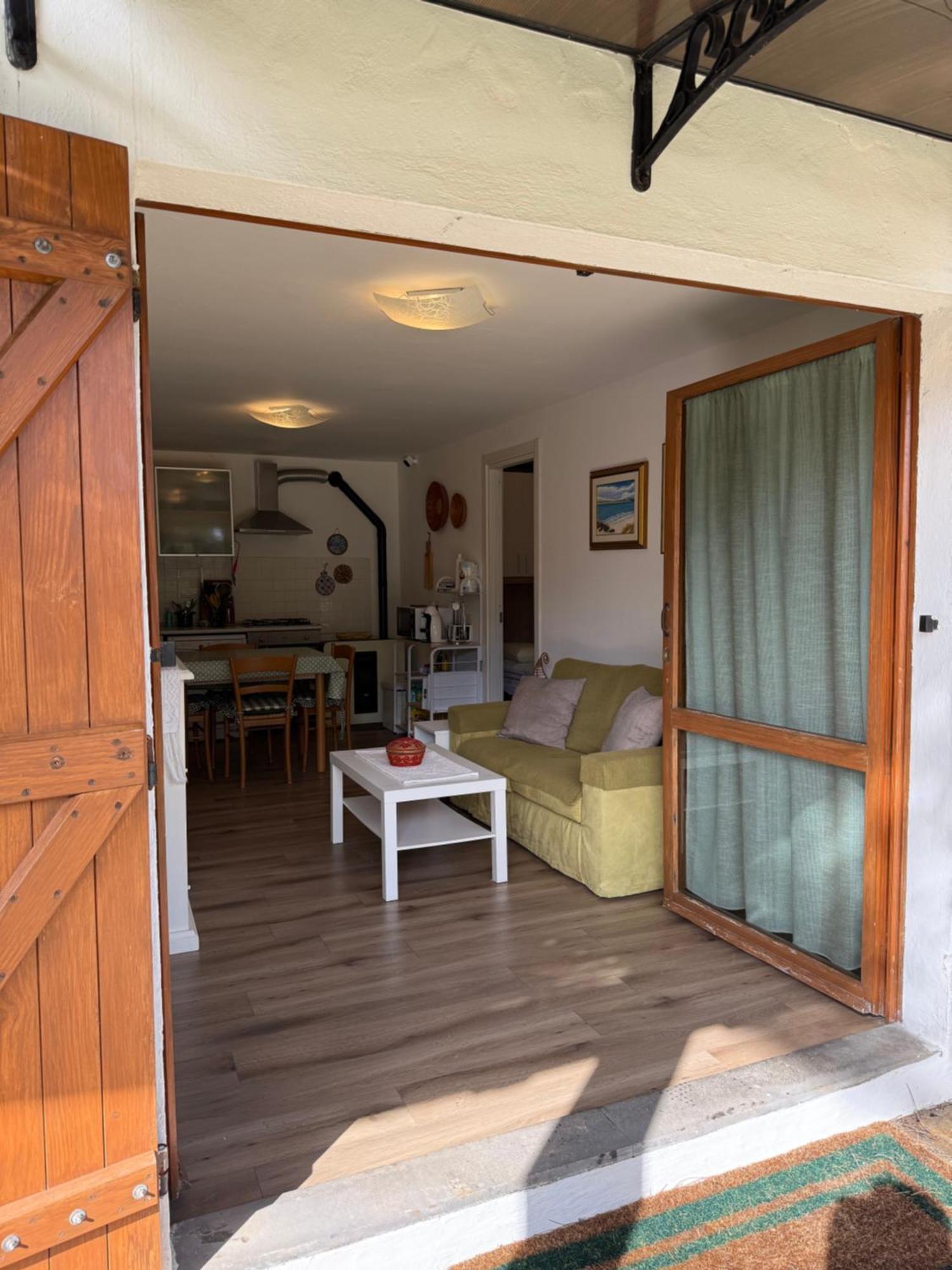 Casa Donatella, In Riva Al Mare! Villa Cala Liberotto Exterior photo